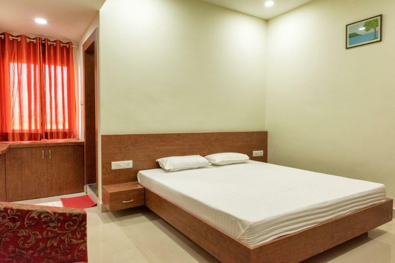 Hotel Drishti,Bhopal Eksteriør bilde
