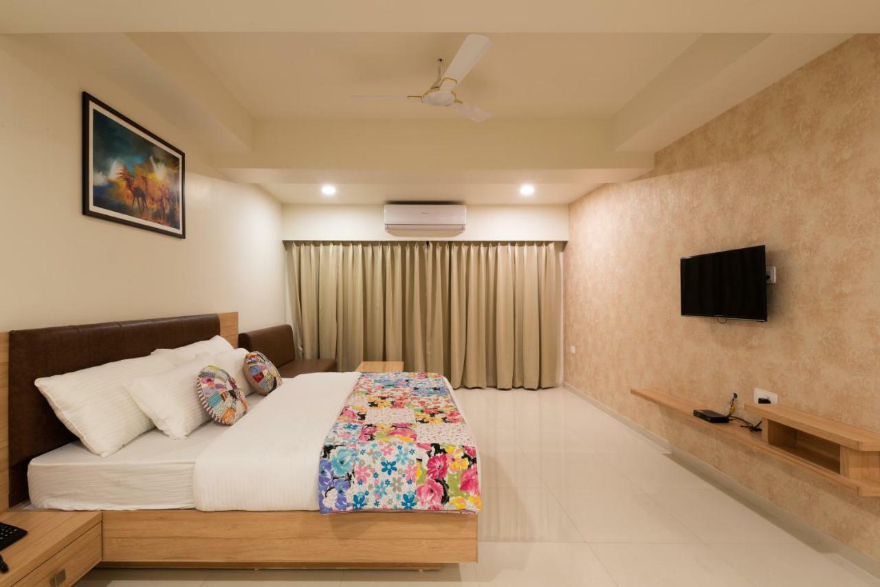 Hotel Drishti,Bhopal Eksteriør bilde